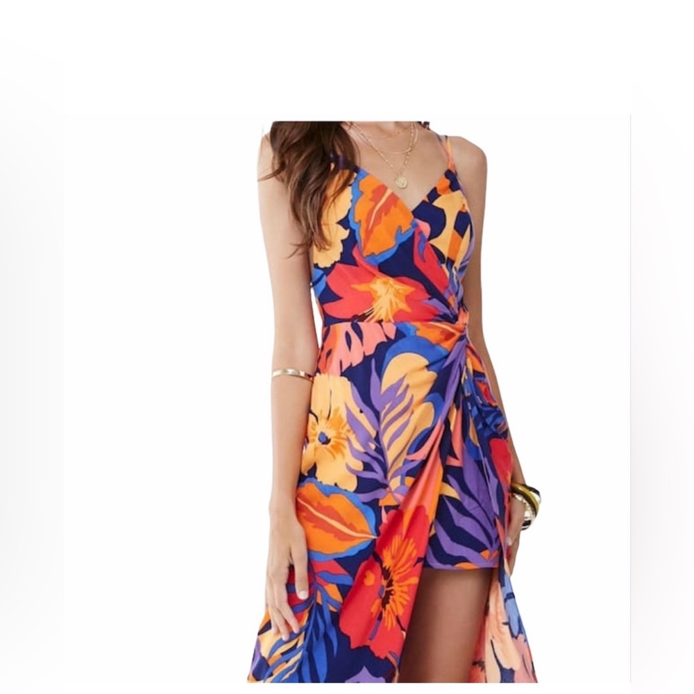 Em’s Dress Closet